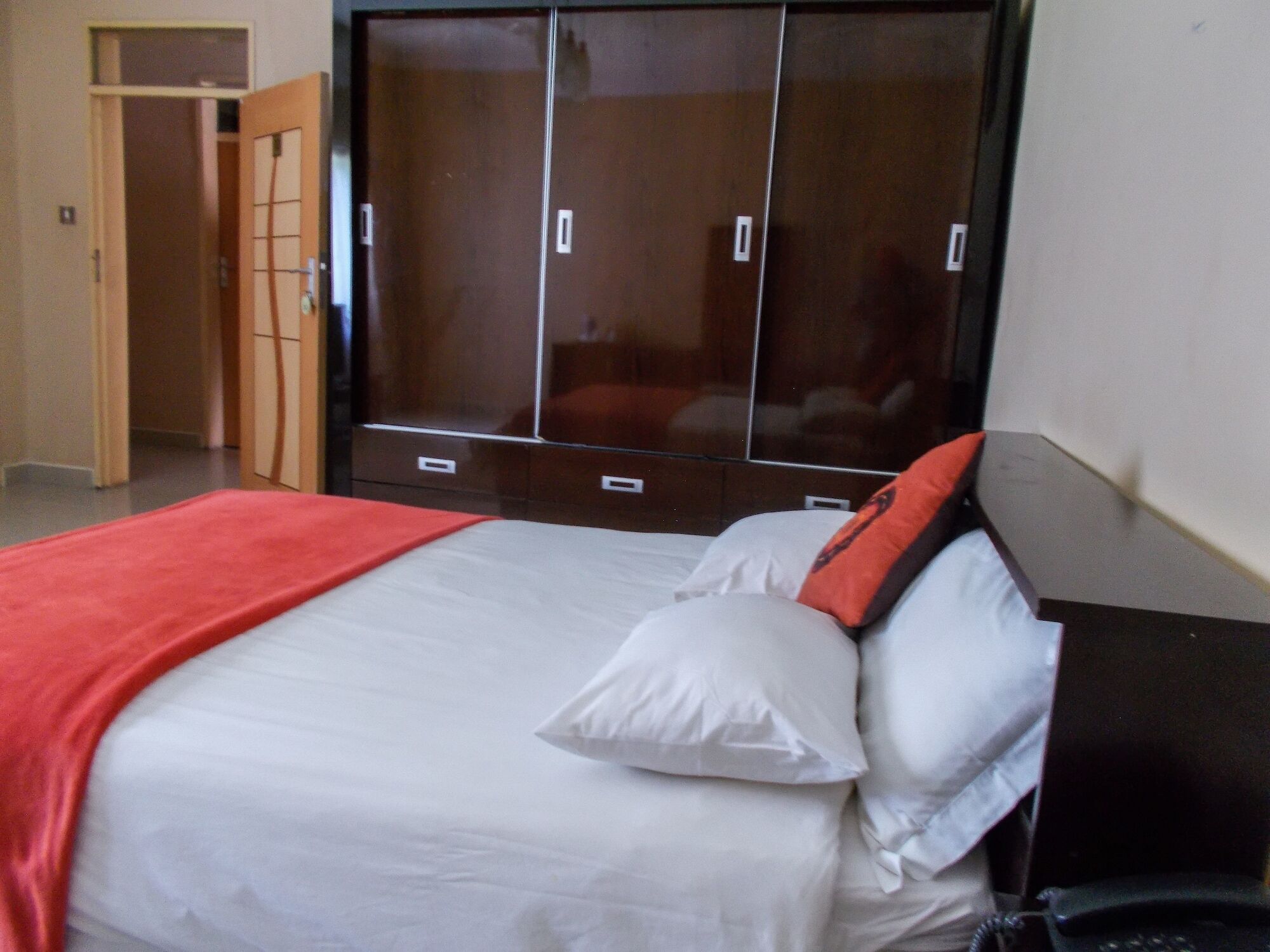 Waterfalls Hotel Lusaka Exterior photo